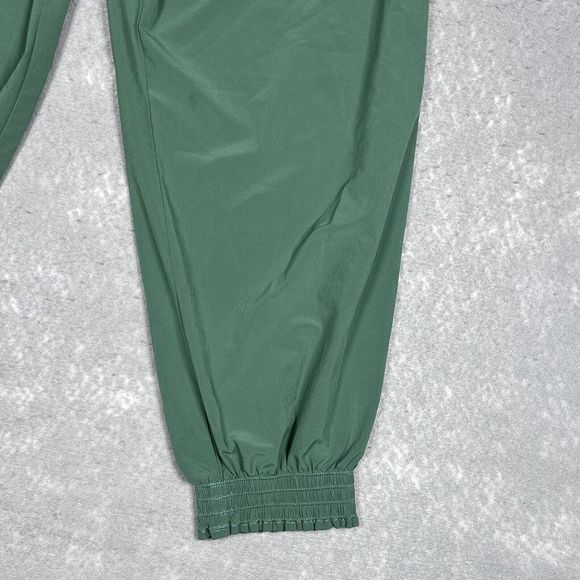 Athleta Jogger Womens Size 8 Savannah Green Athleisure Sporty Pockets Pants - Picture 6 of 14